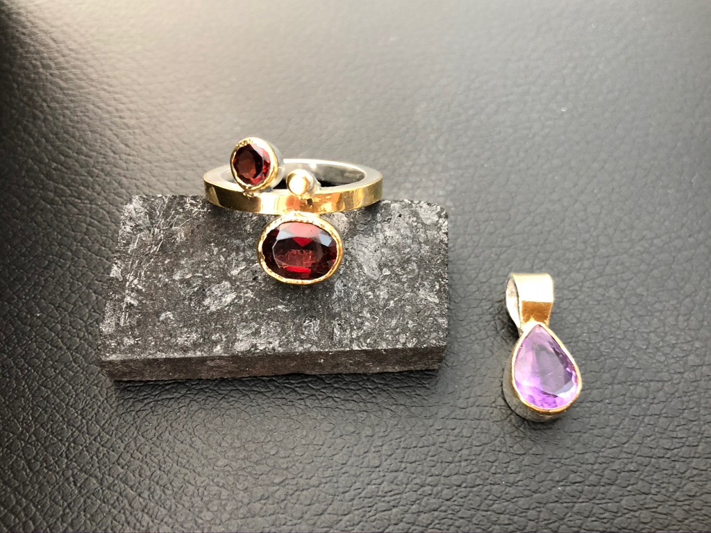 Garnet ring & Amethyst pendant 22k & 925